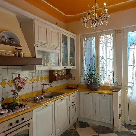 Villa Villino San Martino 350m Dal Mare With Covered Parking *