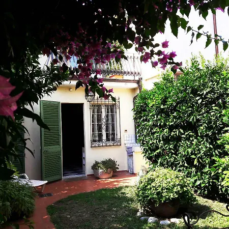 Villino San Martino 350m Dal Mare With Covered Parking Holiday home *